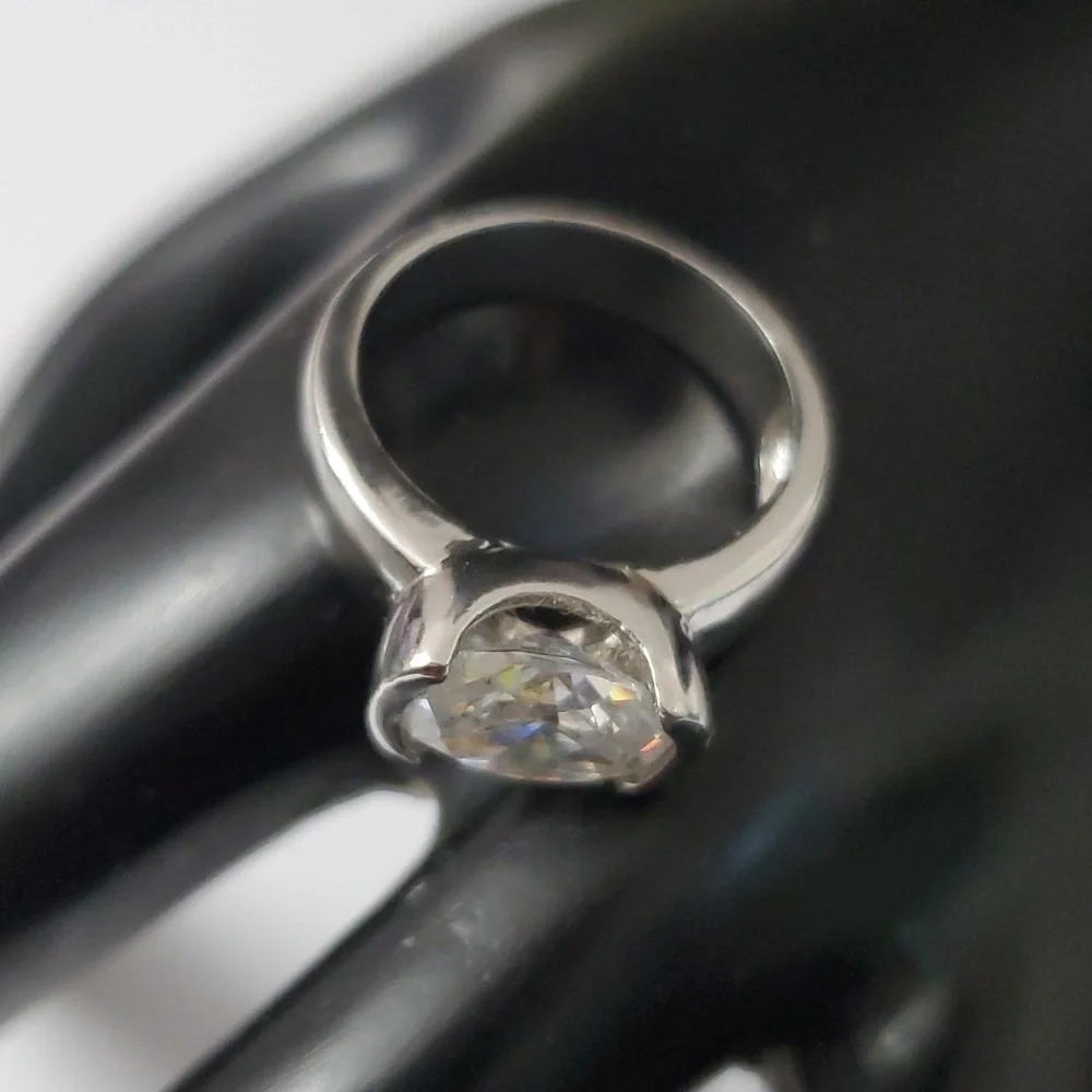 2 Cttw Sterling Silver 925 Solitaire Ring - Picture 5 of 10
